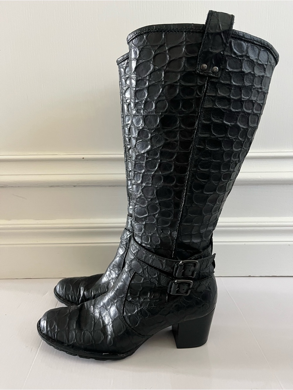 Born Women’s Size 8.5 Lewisa Black Croc Embossed Leather Tall Boots Buckle